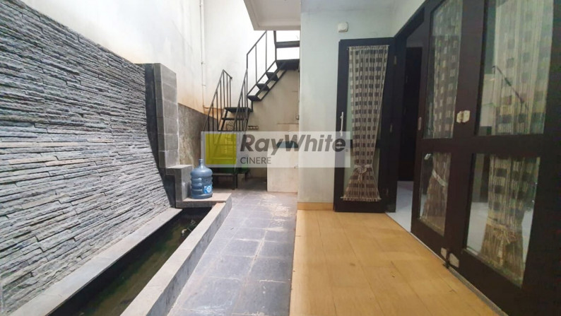 Rumah dalam town house di Lebak Bulus