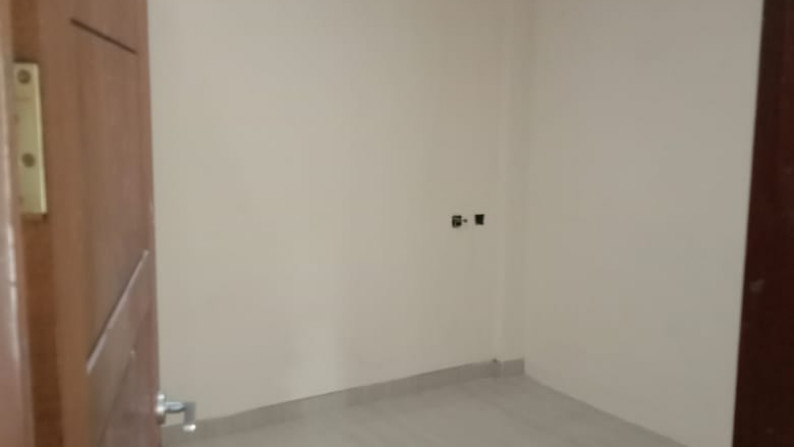 Rumah Siap Huni, Hunian Nyaman dan Asri @Adora Permata, Bintaro