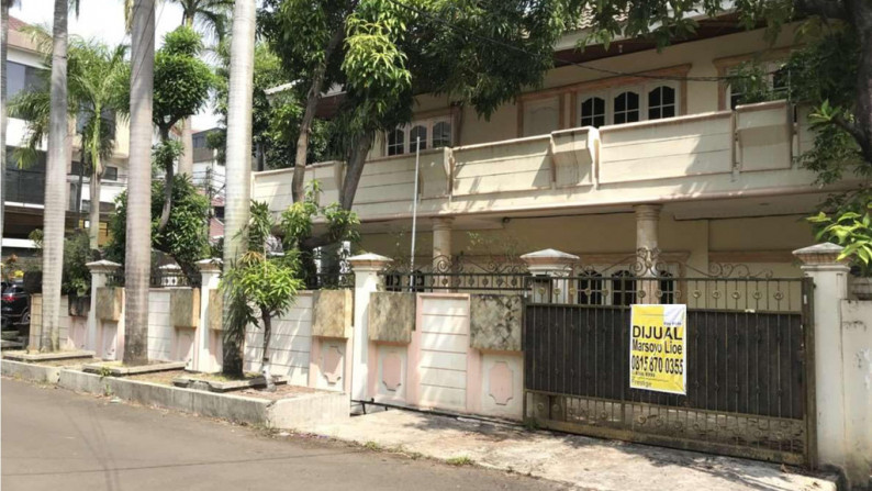 Dijual Rumah Hoek di Muara Karang Selatan