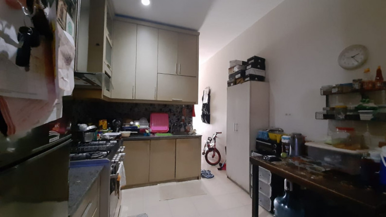 Dijual Rumah modern minimalis di Pejaten