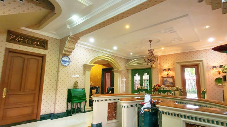 Rumah MEWAH, Interior Elegan, dan Hunian Nyaman @Tanah Kusir, Arteri Pondok Indah