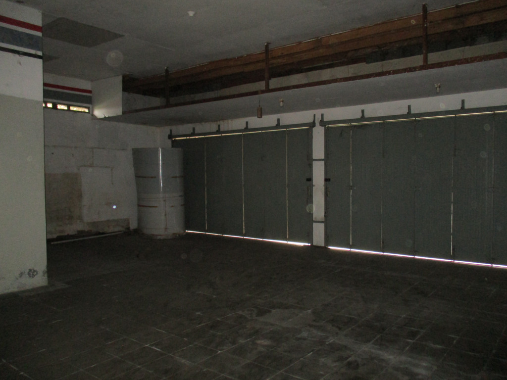 RUKO+RUMAH CUKUP LUAS, DI JL KALIURANG KM 11, NGAGLIK, SLEMAN