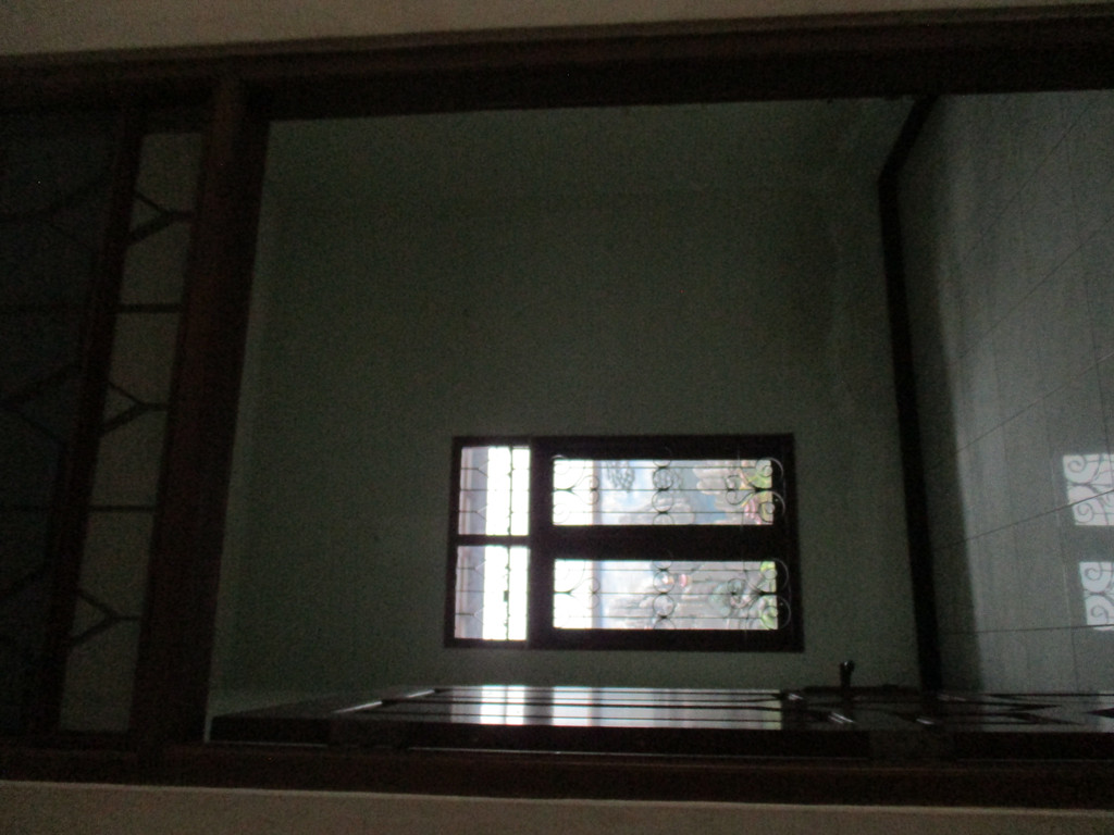 RUKO+RUMAH CUKUP LUAS, DI JL KALIURANG KM 11, NGAGLIK, SLEMAN