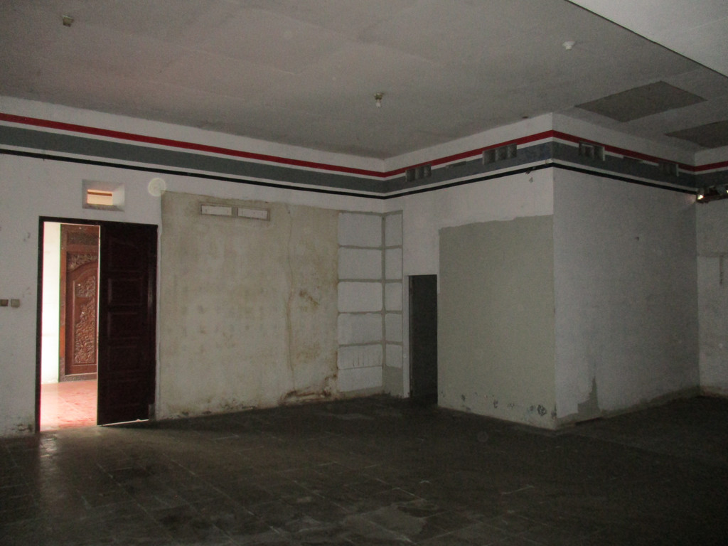 RUKO+RUMAH CUKUP LUAS, DI JL KALIURANG KM 11, NGAGLIK, SLEMAN