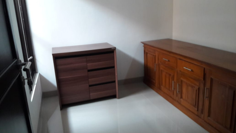 RUMAH CANTIK MINIMALIS, DALAM PERUM PONDOK PERMAI GIWANGAN