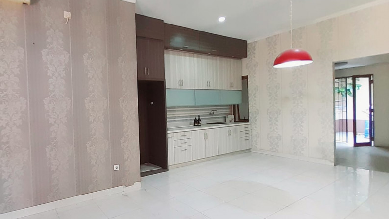 Rumah di Emerald Bintaro