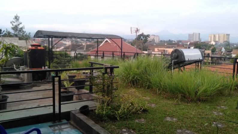 Dijual Rumah 2 Lantai di Daerah Gunung Batu Pasteur Bandung