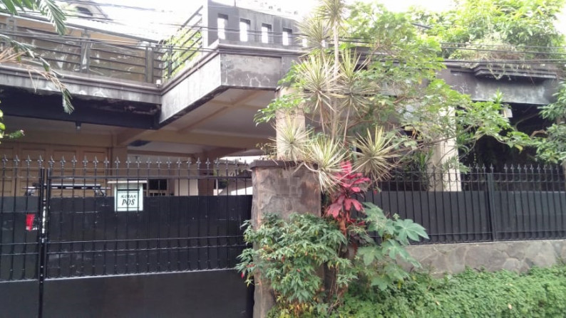 Dijual Rumah 2 Lantai di Daerah Gunung Batu Pasteur Bandung