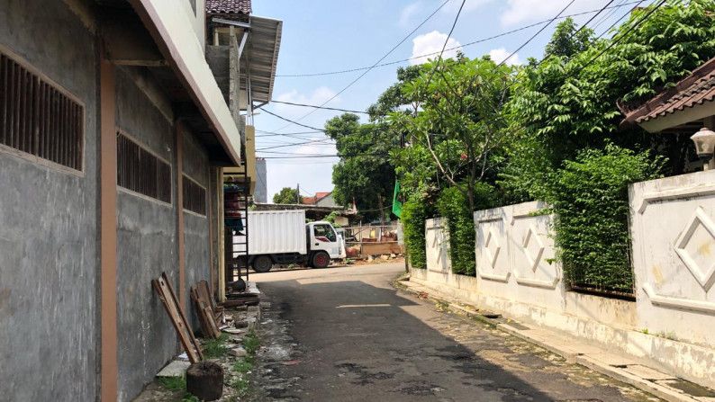 DIJUAL Rumah di Jalan Bumi Ismaya - Cinere - Depok