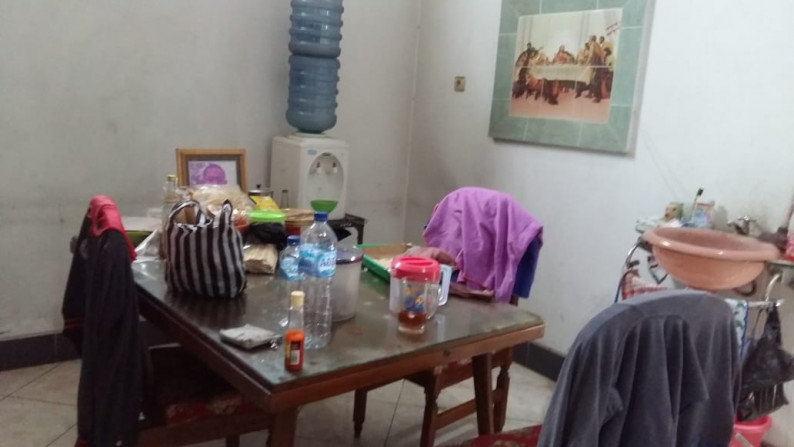 RUMAH TINGGAL 5KAMAR TIDUR, JL TEGAL MELATI, 1.2 KM DARI RINGROAD
