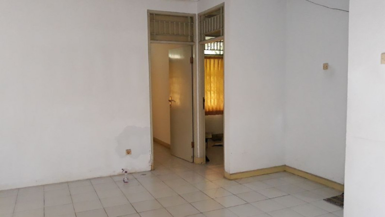 Rmh Hoek di Sektor 3 Bintaro Jaya