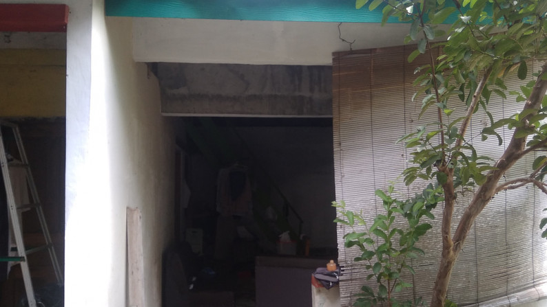 TANAH&BANGUNAN DI CORONGAN, MAGUWOHARJO, SLEMAN