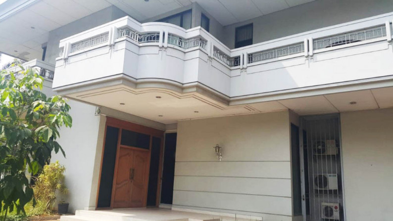 Rumah Hoek Mas Putih, Permata Hijau, Luas 1053m2