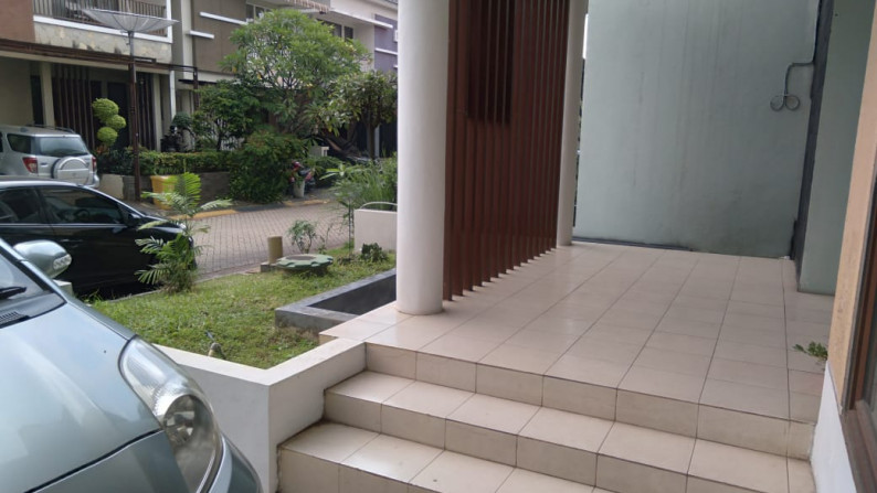 Rumah Bagus Di Discovery Fiore, Bintaro Jaya