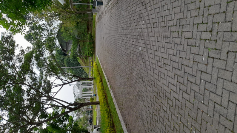 Rumah Bagus Di Vanya Park, Cluster Azura House, BSD Tangerang Selatan