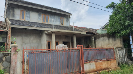 Dijual Rumah Bagus Di Bukit Nusa Indah, Jl Kemuning & Jl Cendana, Jombang Tangerang Selatan