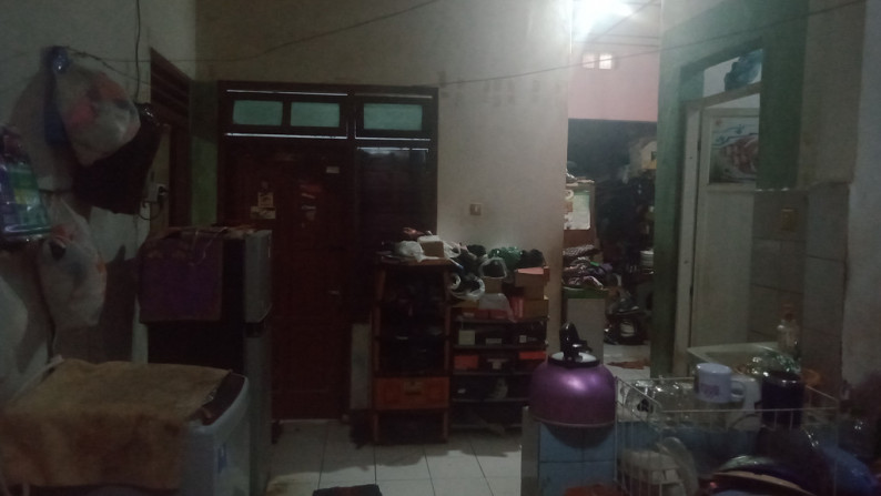 RUMAH KOST 13KAMAR TIDUR, DI TIMUR GEMBIRALOKA, GANG BIMA