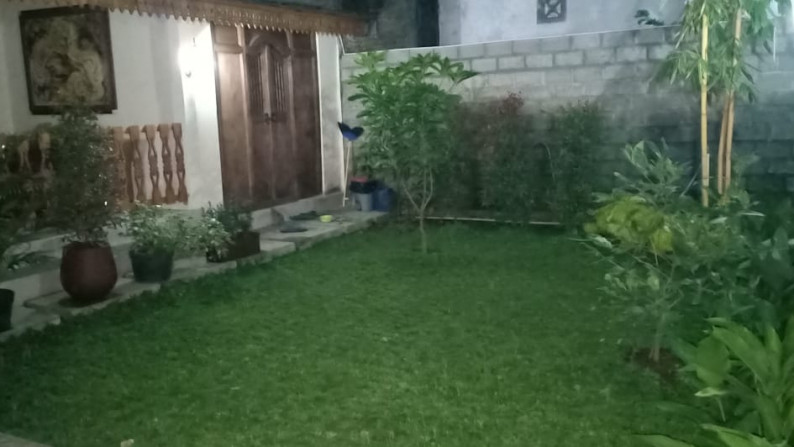 RUMAH +FURNITURE DENGAN DESAIN RUMAH JOGLO YANG CANTIK DI BANGUNHARJO