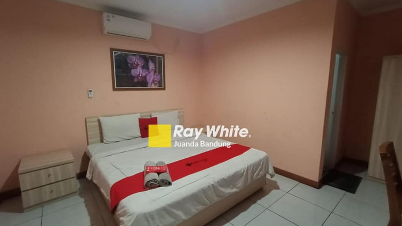 LANGKA! Murah! Guest House 3 lantai Terawat DI Sayap  Paskal Pasirkaliki Full furnished! Jual