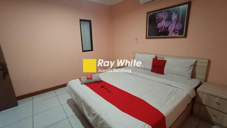 LANGKA! Murah! Guest House 3 lantai Terawat DI Sayap  Paskal Pasirkaliki Full furnished! Jual