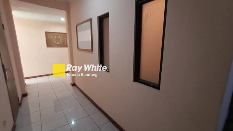 Langka& Murah Guest house 3 lantai Full Furnished di sayap Setiabudi Jual