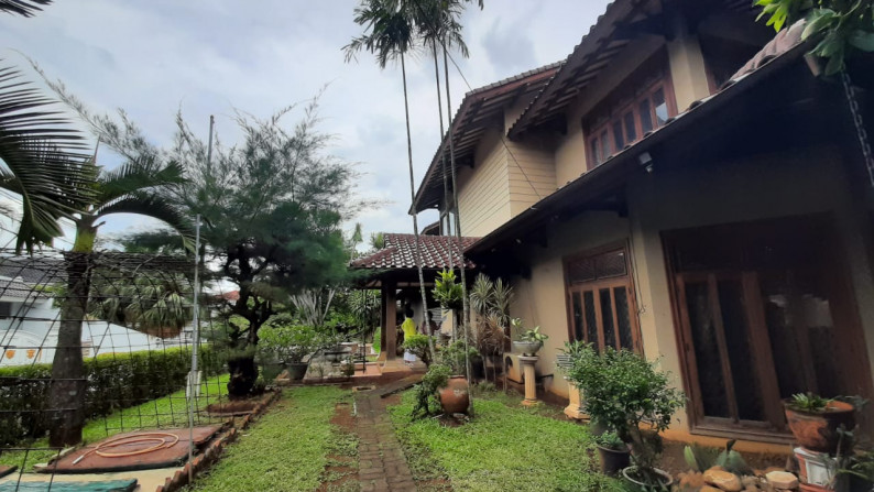 Rumah MEWAH Vintage, Siap Huni, dan Hunian Asri @Taman Lebak Lestari Indah, Lebak Bulus