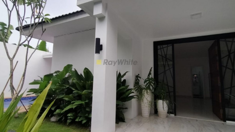 Rumah Bergaya Modern dan Instagramable di Rawa Kopi