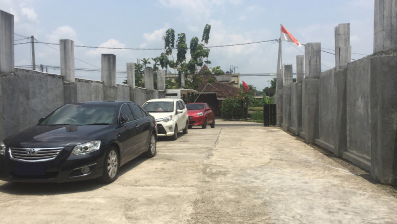 HOMESTAY+FURNITURE, HANYA 2 KM DARI AMPLAZ, JL SUKUN RAYA, YOGYAKARTA