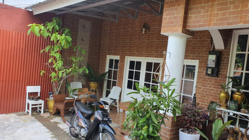 Rumah Bagus Di Kasuari Raya Bintaro Jaya Sektor 9