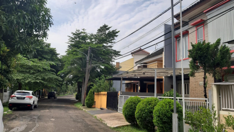 Rumah Bagus Di Griya Loka, BSD Tangerang Selatan