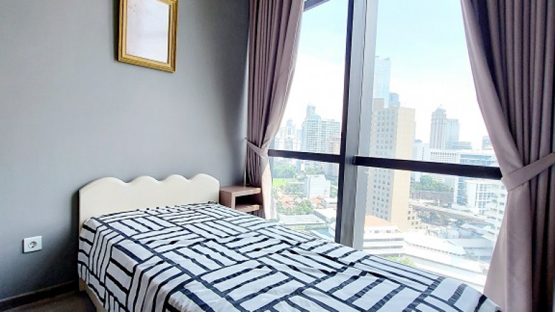 Apartemen di Sudirman Suites, Siap Huni, Lantai 18, Furnished, City View, 2 Bedrooms