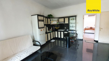 Rumah Usaha Dijual Gembong Kapasan Surabaya