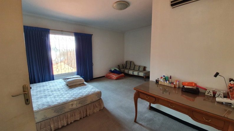 Rumah Usaha Dijual Gembong Kapasan Surabaya