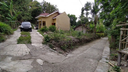 TANAH PEKARANGAN DENGAN HARGA TERJANGKAU 400AN METER DARI JALAN WATES GREEN KUANTAN REWULU