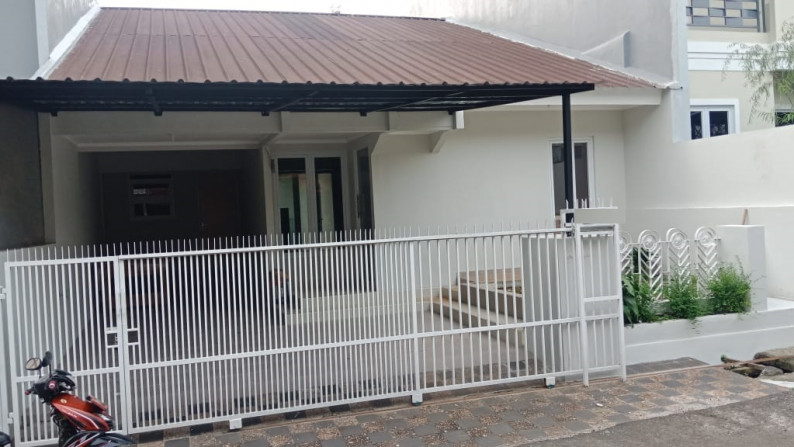 disewakan rumah bagus ,Pelikan di Sektor 2