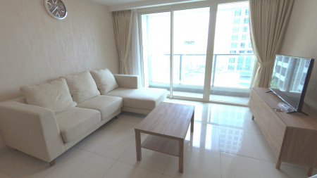 Apartemen Furnish, Brand New, View Pool, The Kensington, Luas 79m2