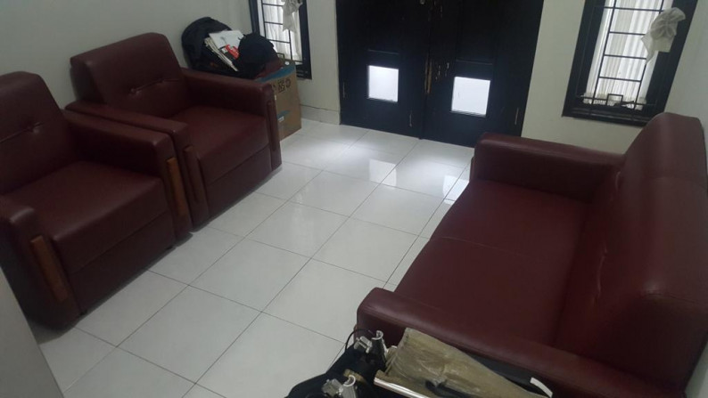 RUMAH MINIMALIS, DI PERUM PURI KUANTAN, DEKAT RSUD WIROSABAN, YOGYAKARTA