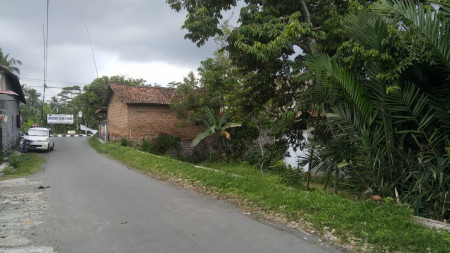 TANAH SAWAH DEKAT JALAN RAYA SALAM