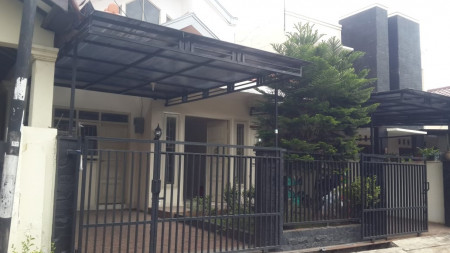 Rumah Siap Huni,Bagus di Bintaro 5