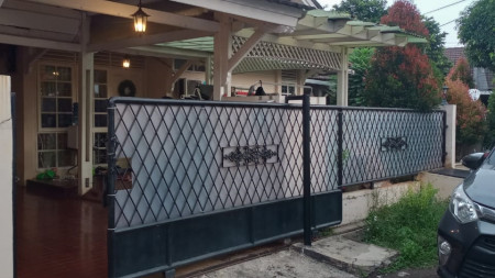 Rumah Bagus,siap huni di Petukangan jaksel