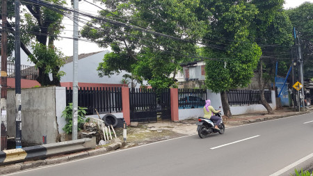 Rumah Warung Jati Timur Raya