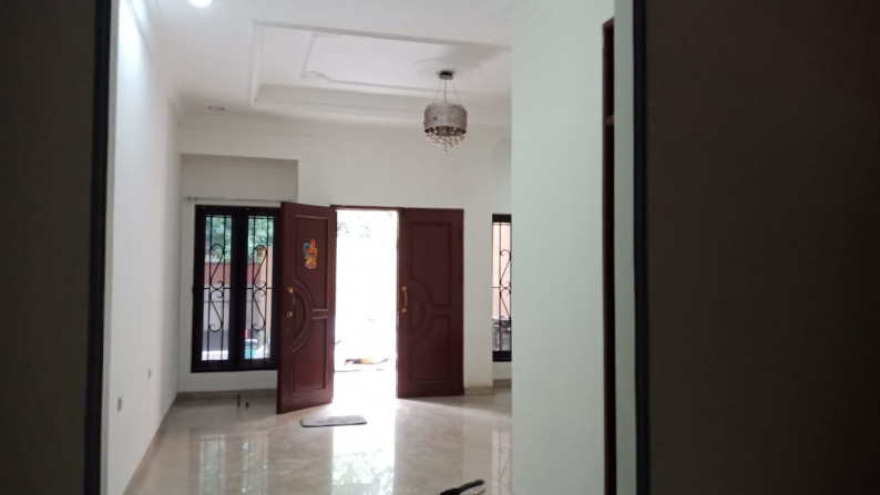 Dijual Rumah di Green Garden - Jakarta Barat