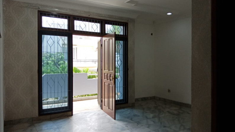 Dijual Rumah di Green Garden - Jakarta Barat