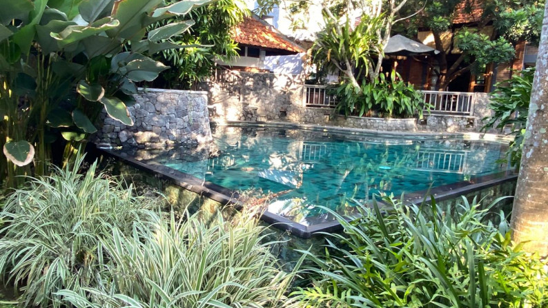 Traditional Villa 5 Bedroom Close to the Beach Saba Gianyar