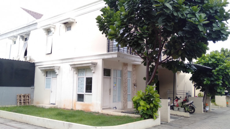 Rumah Bagus dijual di Royal Palm, Cengkareng *0024-CHRHEN*