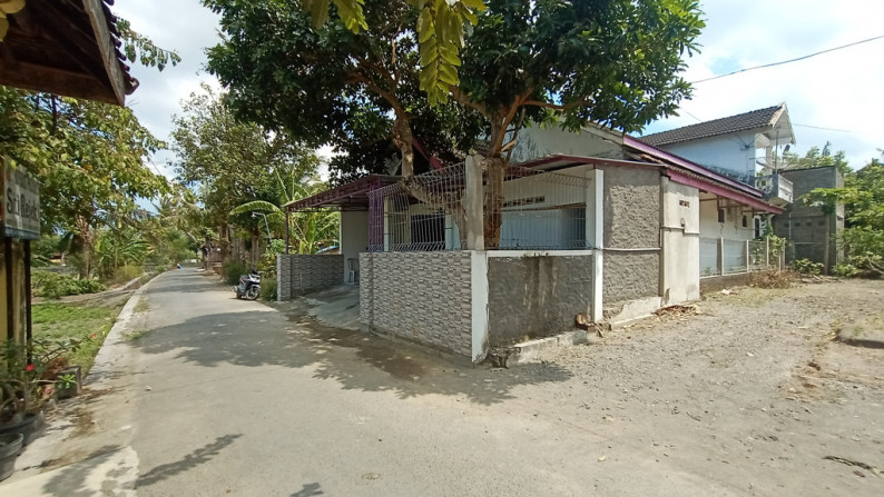 RUMAH TINGGAL 7KAMAR , DI JETIS, PUNDONG, BANTUL