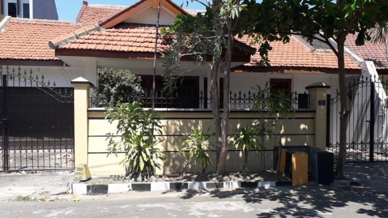 Dijual Rumah di Penjaringan Sari II Rungkut Surabaya