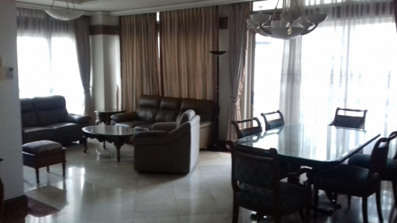 Jual Apartemen Somerset Kuningan 3+1 Bedrooms