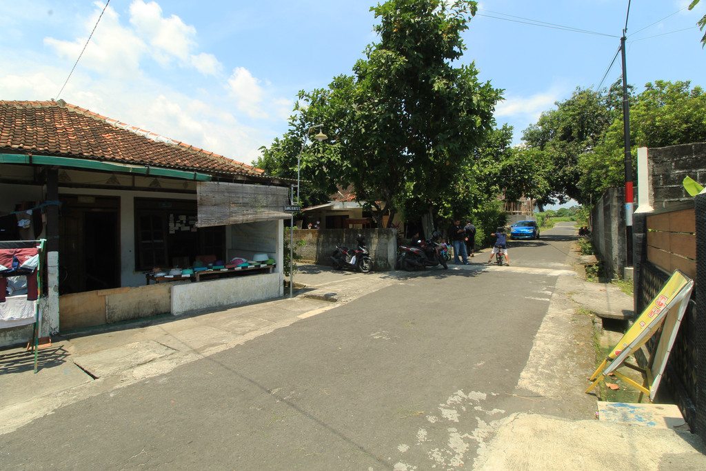 TANAH PEKARANGAN DI JL GARUDA, DEKAT JL RAYA SOLO - YOGYAKARTA KM 11,5