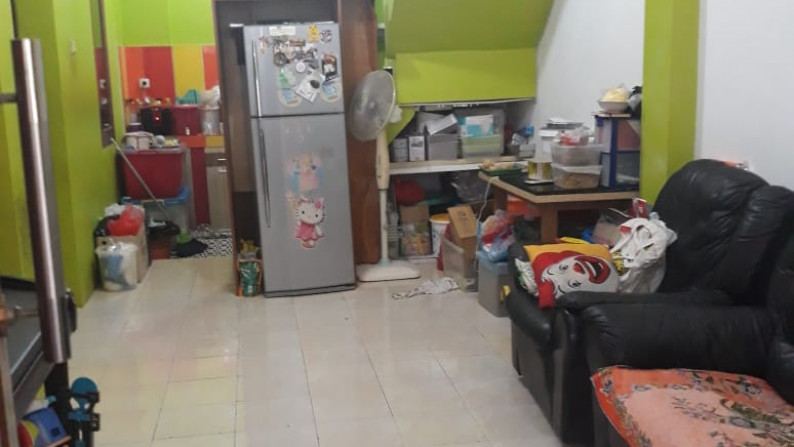 Rumah Bagus Di Graha Carissa, Graha Raya Bintaro Jaya